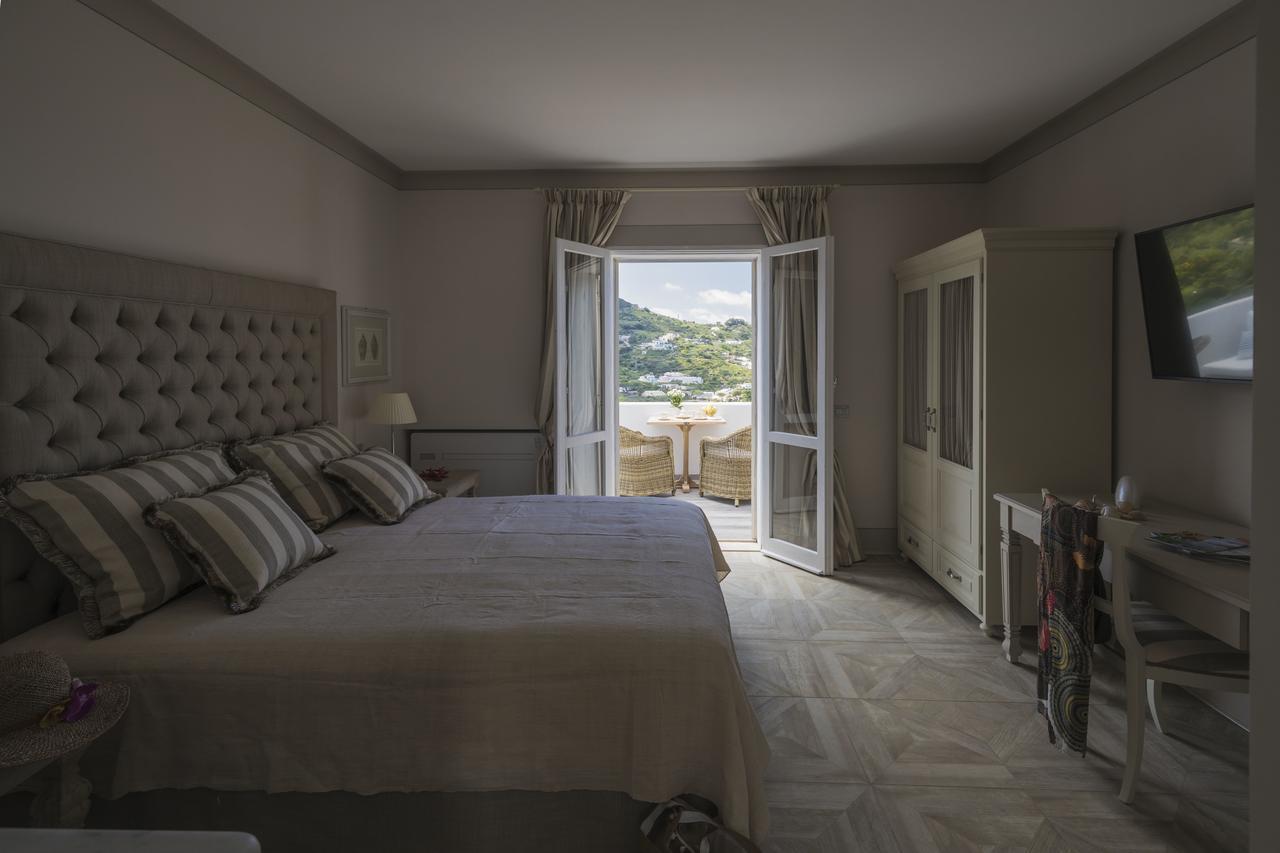 Maridea Casa Vacanza- Le Alcove sul Mare Suites Ponza Exterior foto